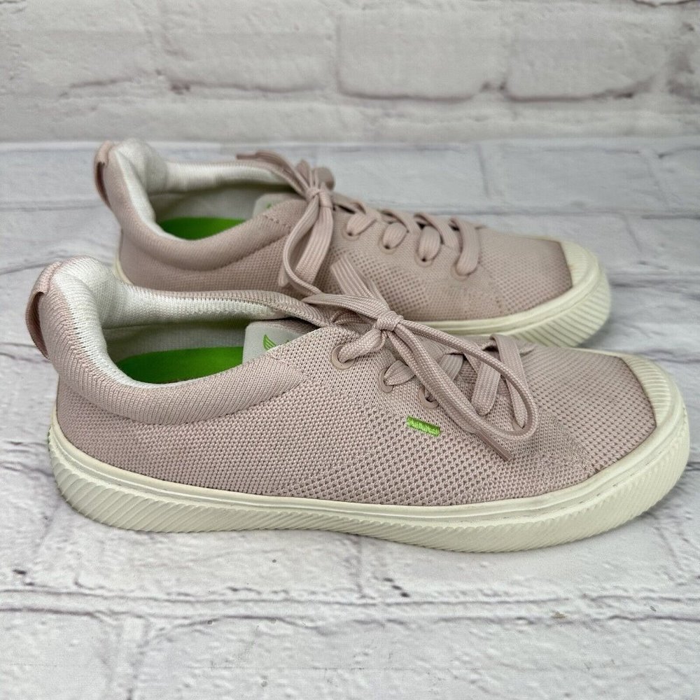 Cariuma Women’s 7.5 Lace Up Low Rise Shoes IBI Bamboo Knit Rose Sneakers